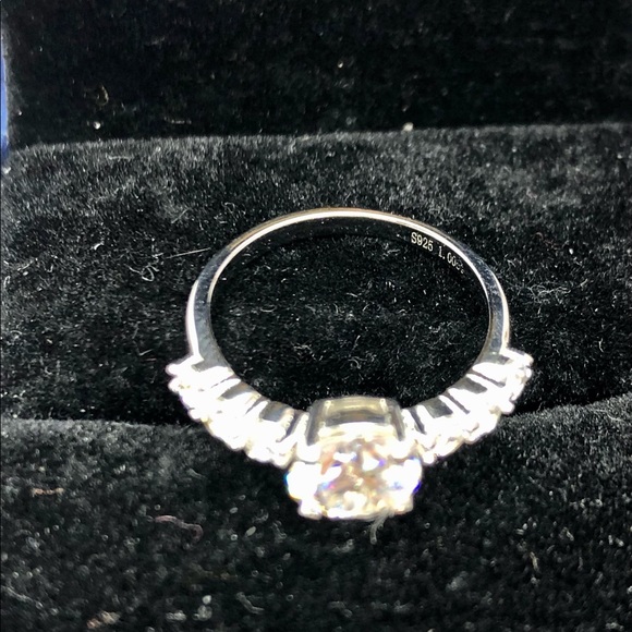 1ct  moissanite diamond ring with Certificate - Picture 5 of 11